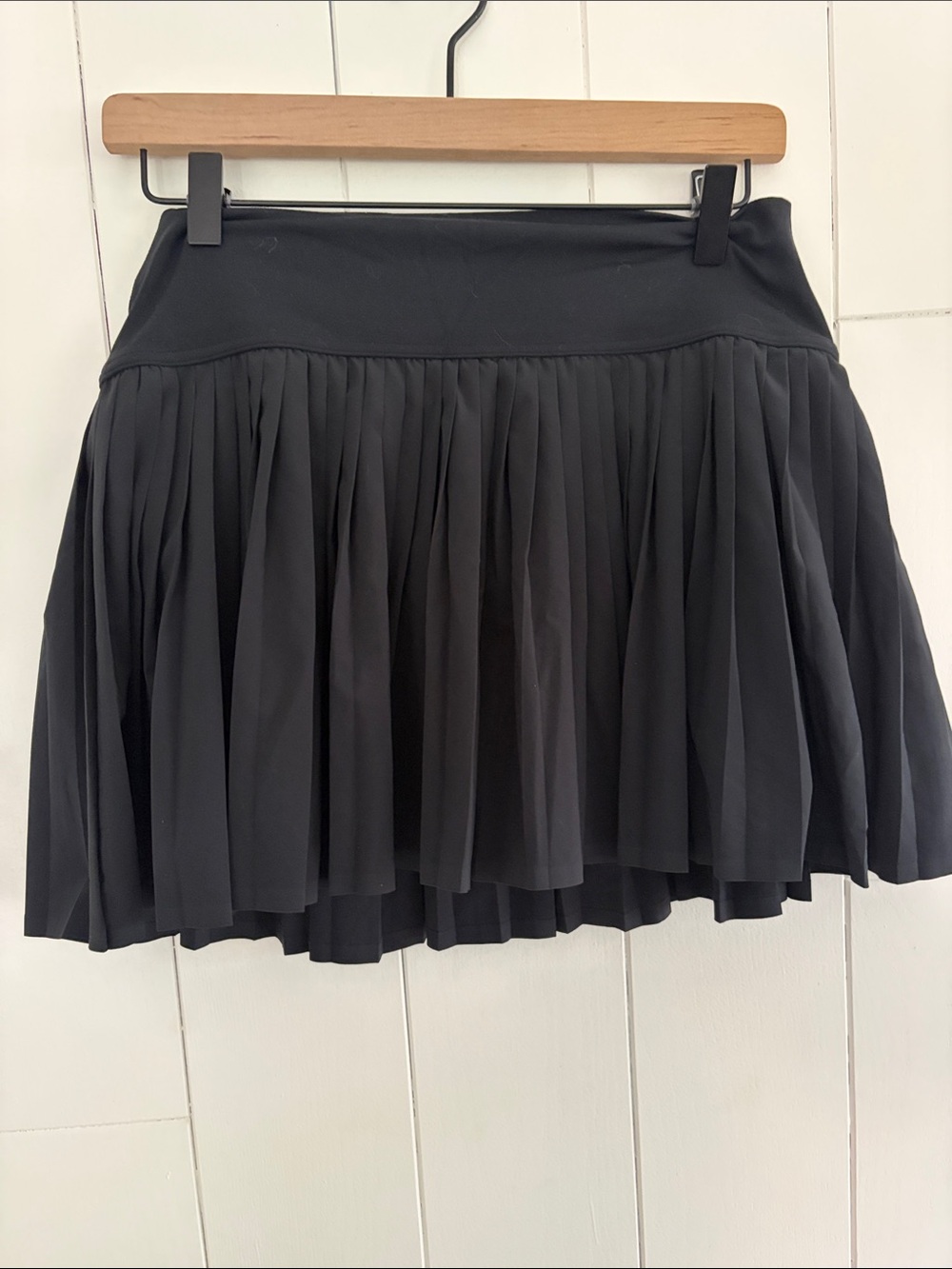 Aerie Off Line Black Pleated Mini Skort